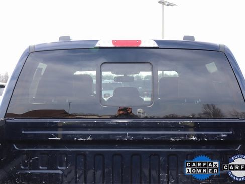 Used 2022 Ford F150 Lariat image 11