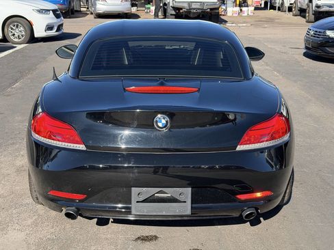 Used 2009 BMW Z4 sDrive35i image 9