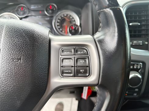 Used 2021 RAM 1500 Warlock AWD/4WD image 28