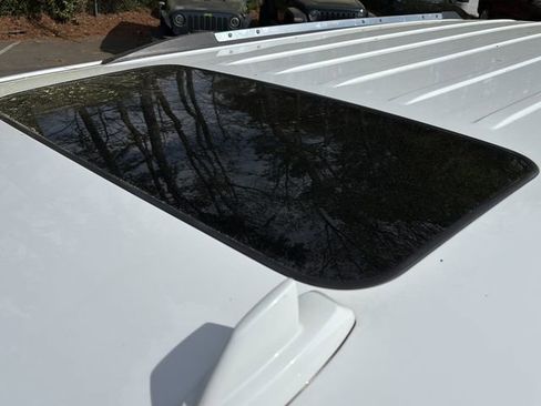 Used 2019 Chevrolet Tahoe Premier image 15