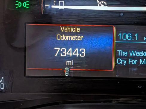 Used 2017 Cadillac XT5 FWD image 8