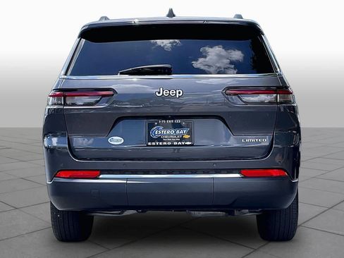 Used 2024 Jeep Grand Cherokee L Limited RWD image 5