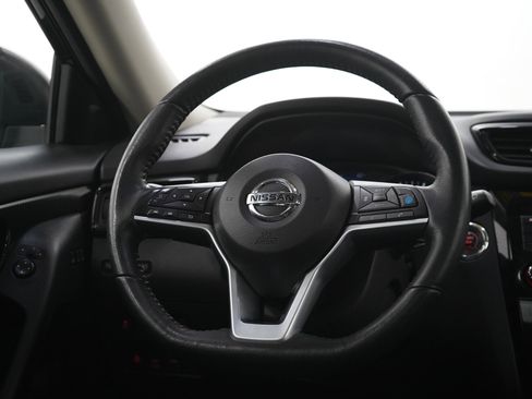 Used 2020 Nissan Rogue SL w/ Premium Package image 14