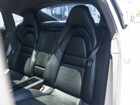 Used 2018 Porsche Panamera 4 AWD/4WD image 20