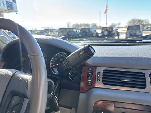 Used 2010 Chevrolet Silverado 1500 LTZ w/ Convenience Package image 21