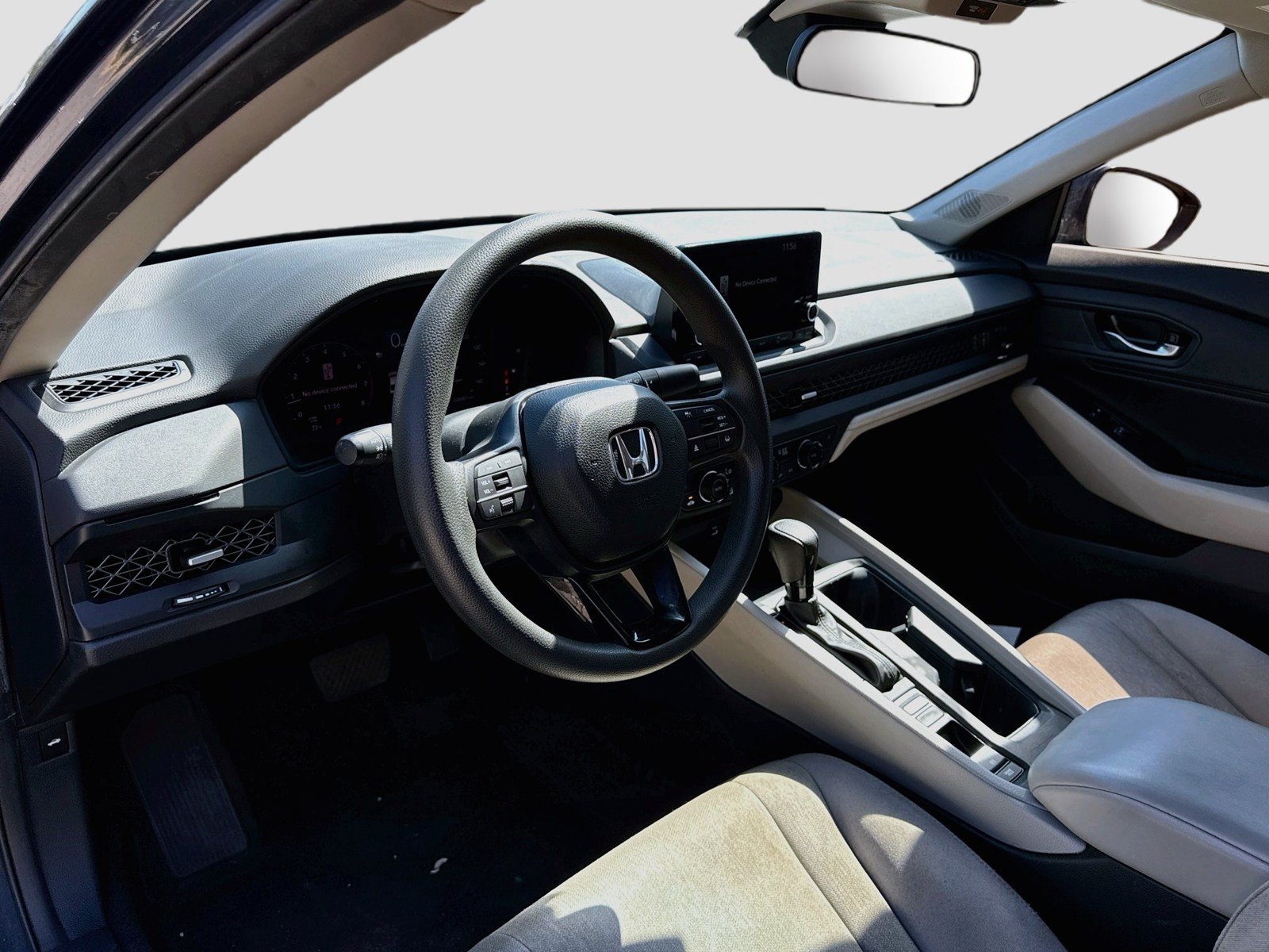 Used 2023 Honda Accord EX image 11