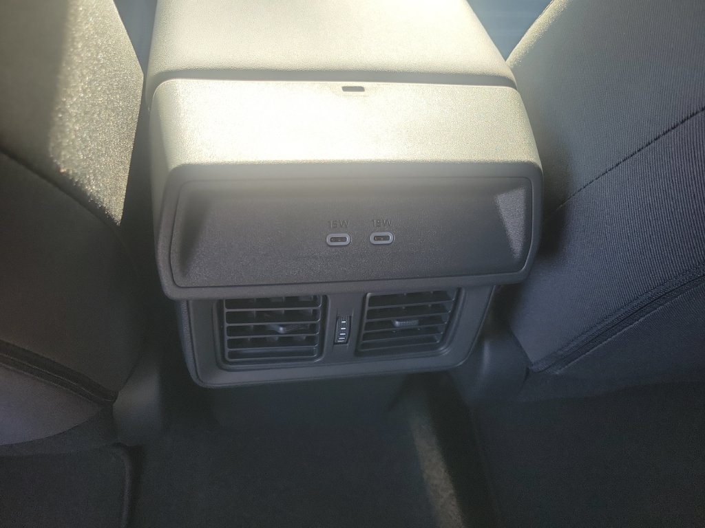 Used 2026 Toyota RAV4 SE w/ Convenience Package FWD image 14