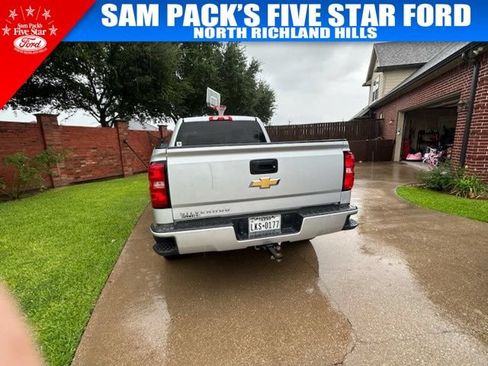 Used 2018 Chevrolet Silverado 1500 Custom w/ Custom Value Package RWD image 1