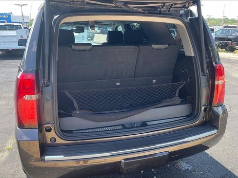 Used 2017 Chevrolet Tahoe Premier AWD/4WD image 4
