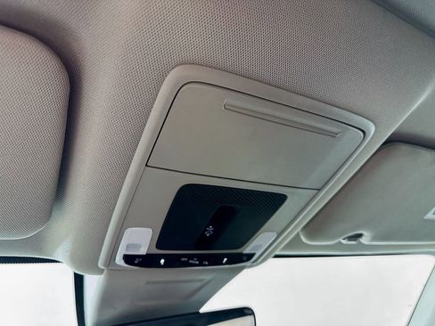 Used 2025 Honda CR-V EX-L image 32