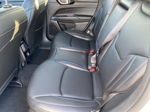 New 2026 Jeep Compass Limited image 6