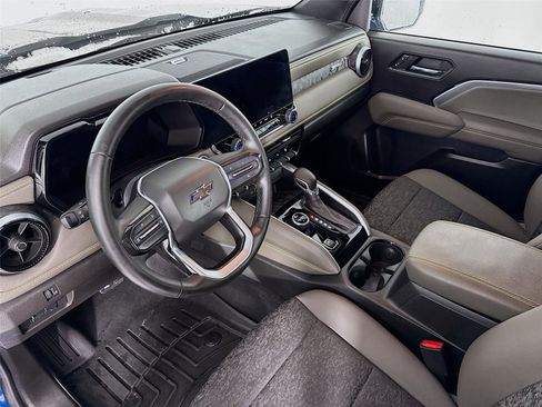 Used 2024 Chevrolet Colorado ZR2 w/ Safety Package image 11