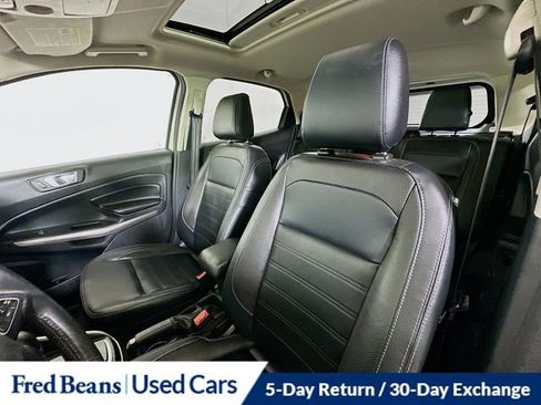 Used 2018 Ford EcoSport Titanium w/ Titanium Cold Weather Package AWD/4WD image 23