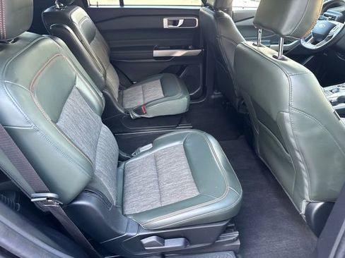 Used 2022 Ford Explorer Timberline image 15