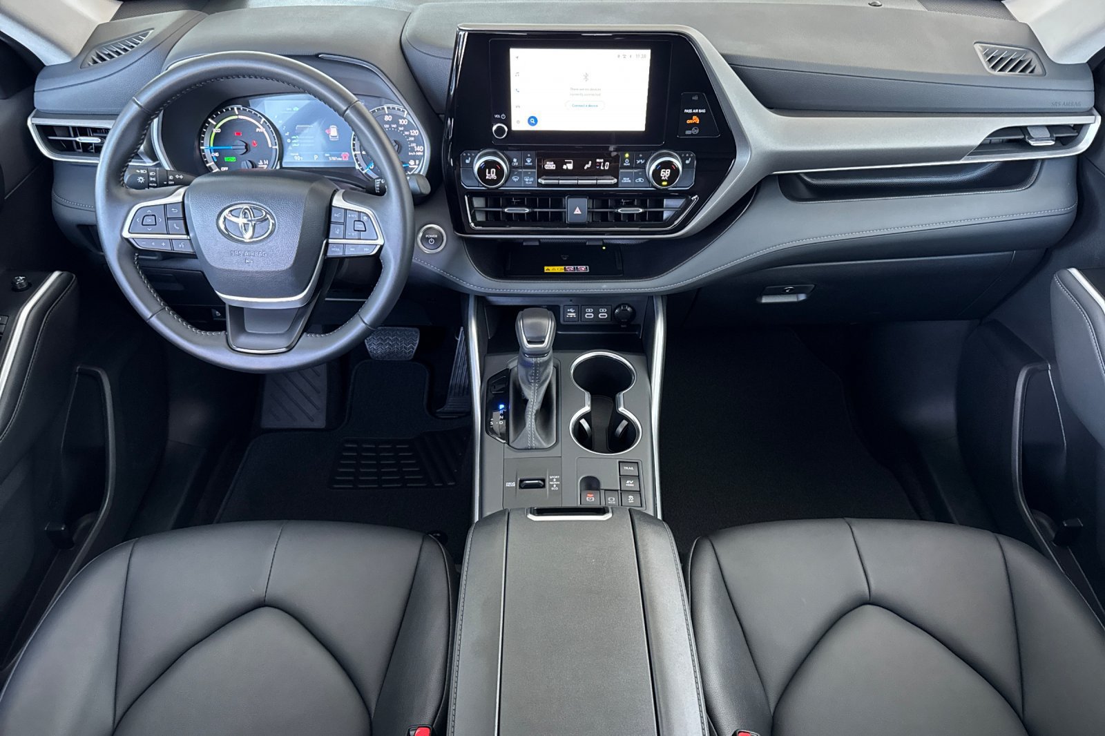Used 2026 Toyota Highlander XLE AWD/4WD image 5