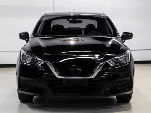 Used 2021 Nissan Versa S image 5