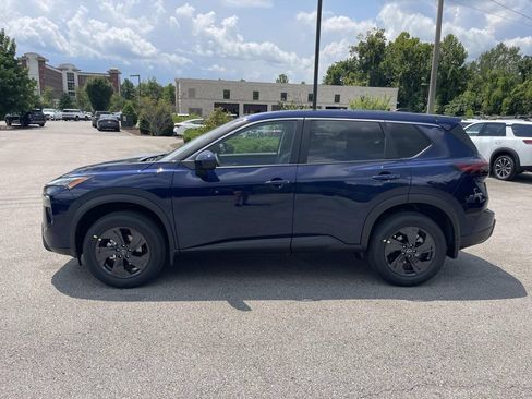 New 2026 Nissan Rogue SV AWD/4WD image 6