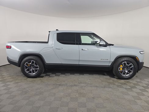 Used 2023 Rivian R1T Adventure AWD/4WD image 6