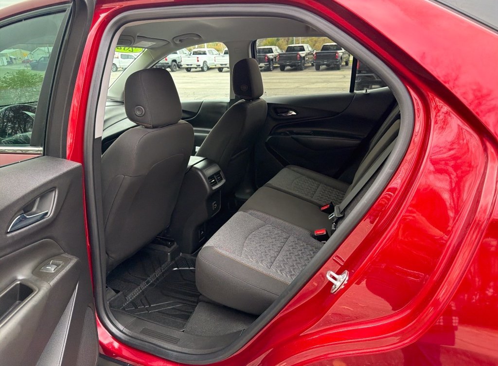 Used 2024 Chevrolet Equinox LT AWD/4WD image 19