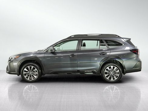 Used 2025 Subaru Outback Limited AWD/4WD image 2