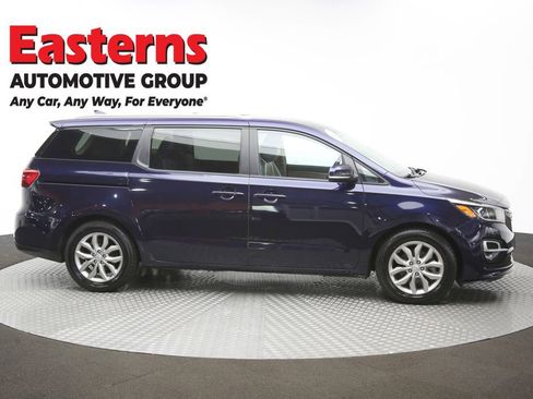 Used 2021 Kia Sedona EX image 47