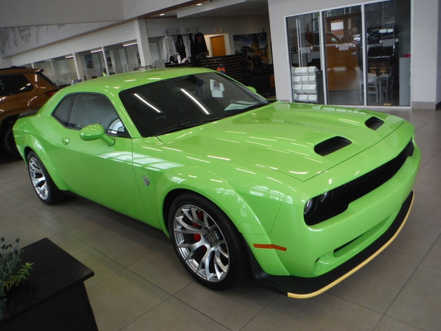 Used 2023 Dodge Challenger SRT Hellcat RWD image 12