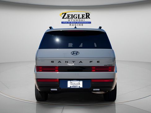 Used 2025 Hyundai Santa Fe Calligraphy AWD/4WD image 6