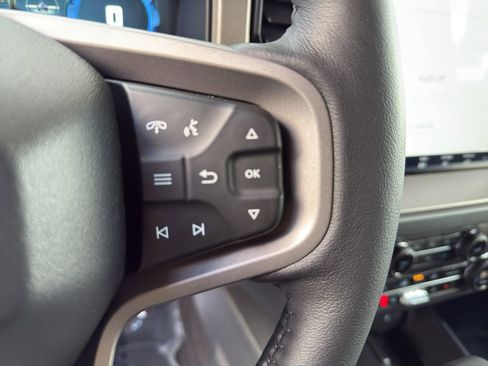 New 2025 Ford Bronco Outer Banks image 17