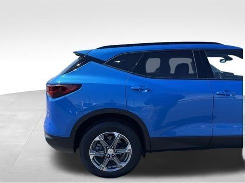 Certified 2024 Chevrolet Blazer LT w/ Convenience Package image 4