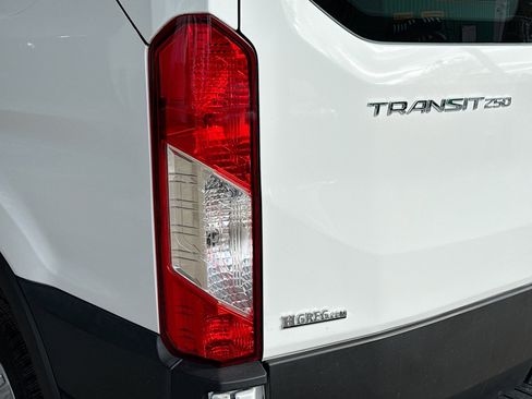 Used 2022 Ford Transit 250 Low Roof w/ Exterior Upgrade Package image 32