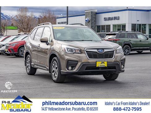 Used 2019 Subaru Forester Premium image 1