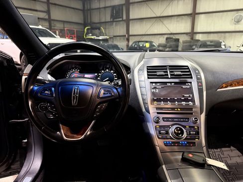 Used 2017 Lincoln MKZ Reserve AWD/4WD image 29