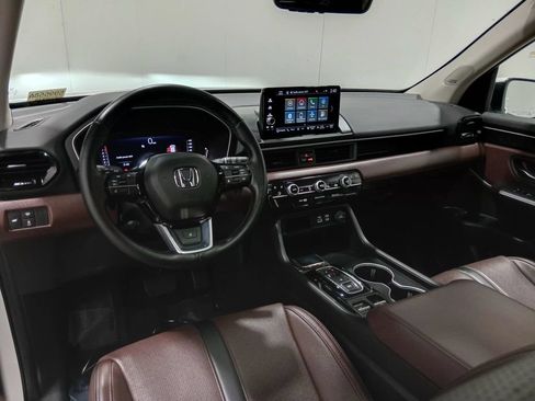 Used 2024 Honda Pilot Elite image 14