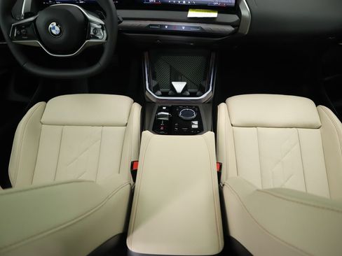 Used 2026 BMW X3 xDrive30i w/ Convenience Package AWD/4WD image 17
