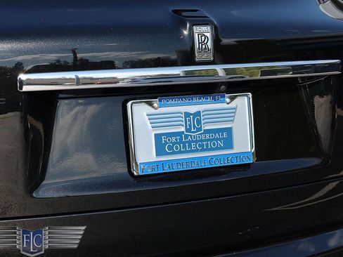 Used 2022 Rolls-Royce Cullinan AWD/4WD image 10