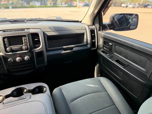 Used 2016 RAM 1500 Express w/ Black Ram 1500 Express Group RWD image 20
