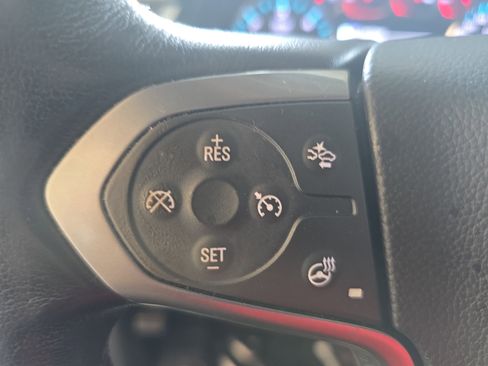 Used 2018 Chevrolet Tahoe Premier AWD/4WD image 18