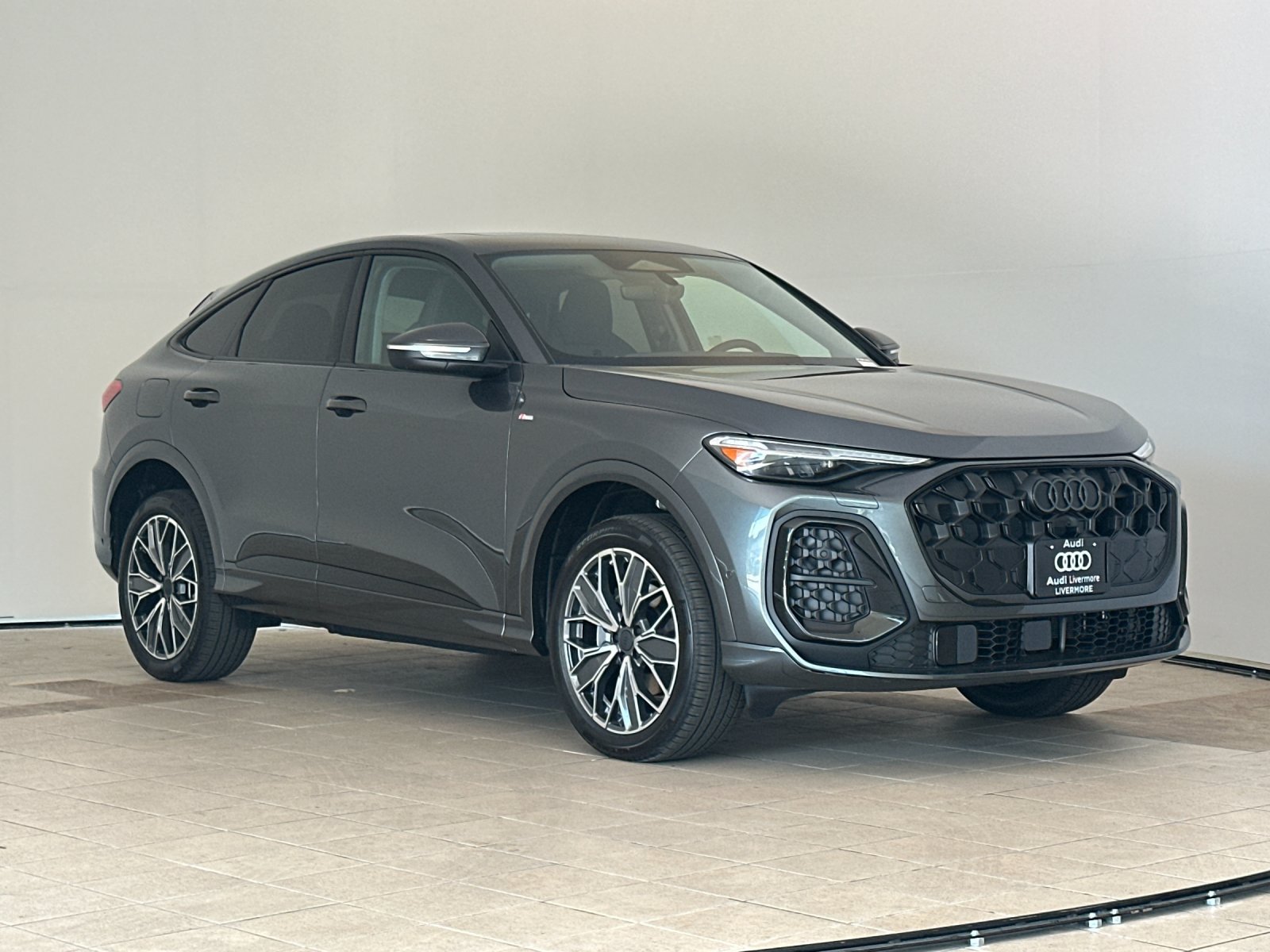 New 2026 Audi Q5 Premium Plus AWD/4WD image 8