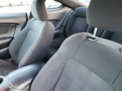 Used 2018 Ford Mustang Coupe image 20