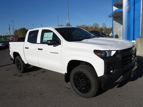 New 2026 Chevrolet Colorado W/T w/ WT Custom Package image 3