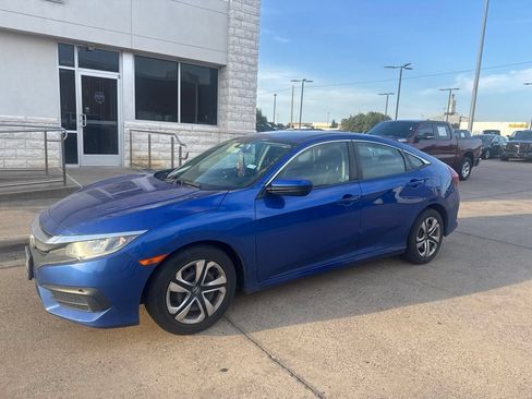 Used 2018 Honda Civic LX image 1