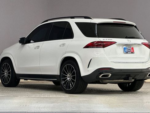 Used 2021 Mercedes-Benz GLE 580 4MATIC image 3