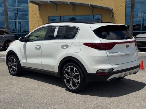 Certified 2022 Kia Sportage SX FWD image 3