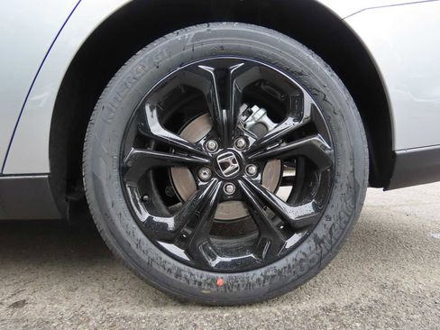 New 2025 Honda Accord SE image 8