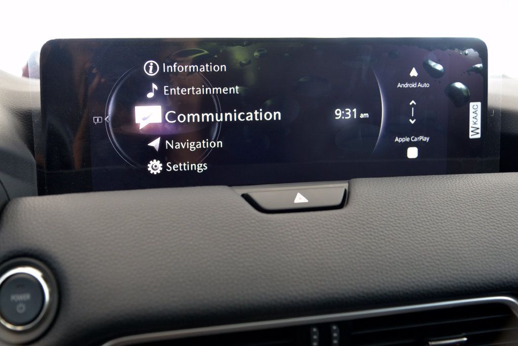 Certified 2026 MAZDA CX-90 Plug-In Hybrid w/ Preferred AWD/4WD image 19