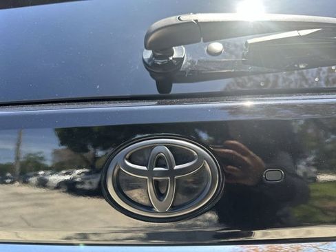 Used 2024 Toyota Sequoia Limited AWD/4WD image 12