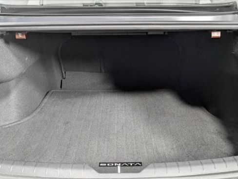 Used 2025 Hyundai Sonata SEL FWD image 12