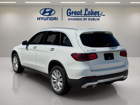 Used 2020 Mercedes-Benz GLC 300 4MATIC image 3
