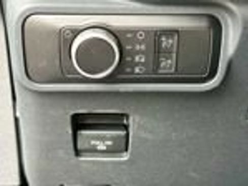 Used 2024 Ford Bronco Everglades AWD/4WD image 31