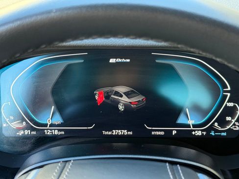 Certified 2023 BMW 530e 530e iPerformance w/ Convenience Package image 25